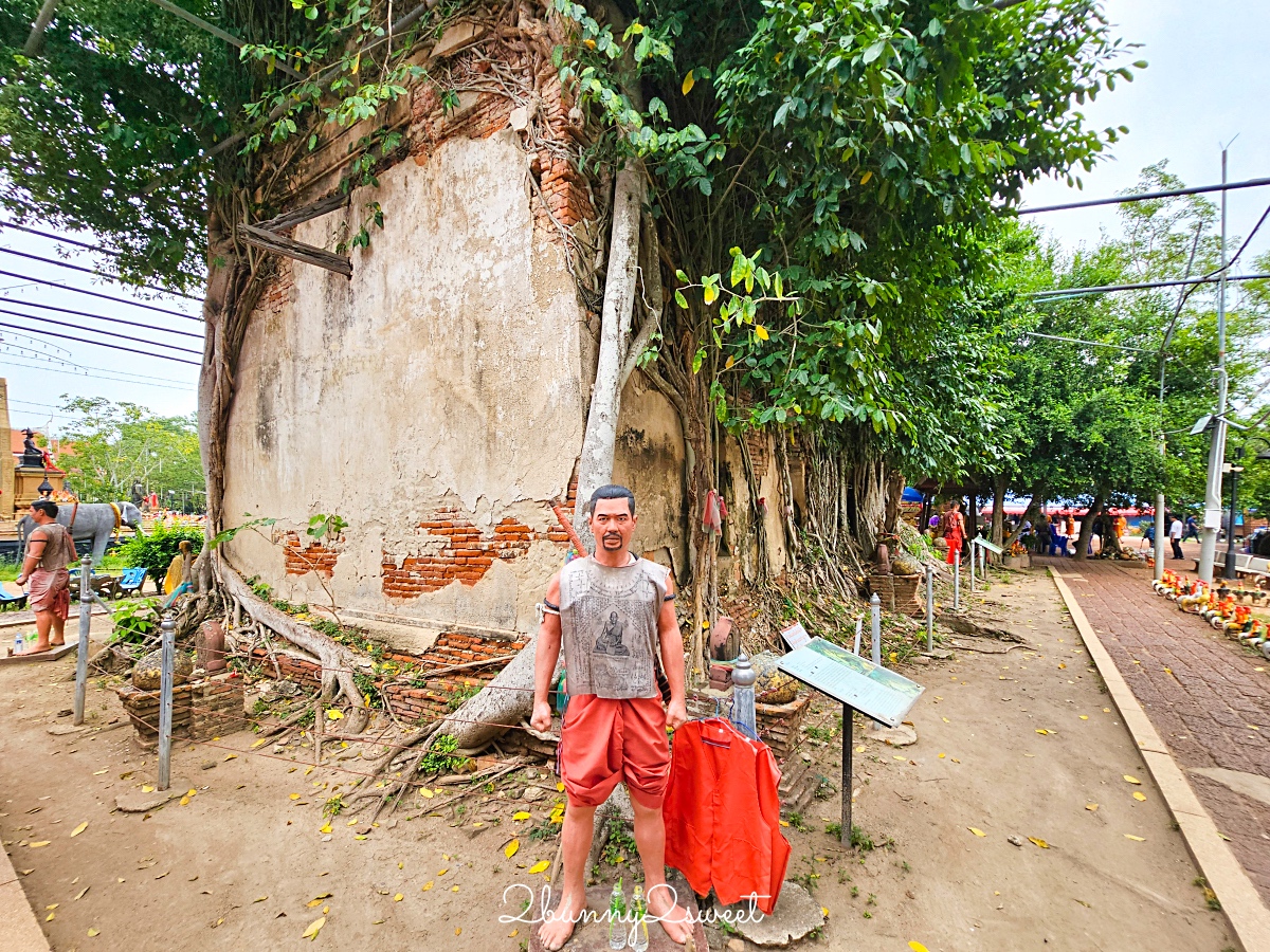 曼谷近郊景點「Wat Bang Kung 樹中廟」泰國十大靈驗廟宇之一 ，順便參觀娜娜廟、鄭王像 @兔兒毛毛姊妹花