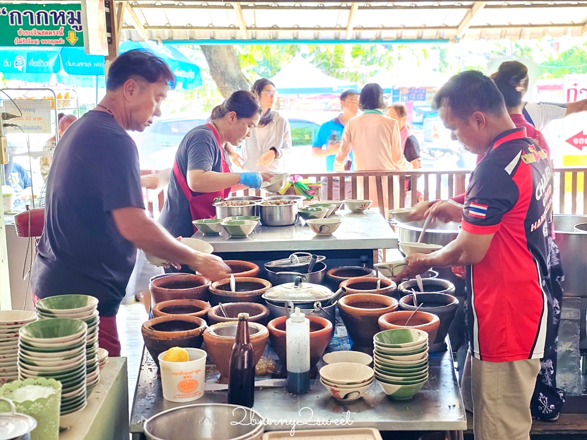 泰國大城米其林船麵「Pa Lek Boat Noodle」古蹟瑪哈泰寺排隊美食，一碗20元平價好吃 @兔兒毛毛姊妹花