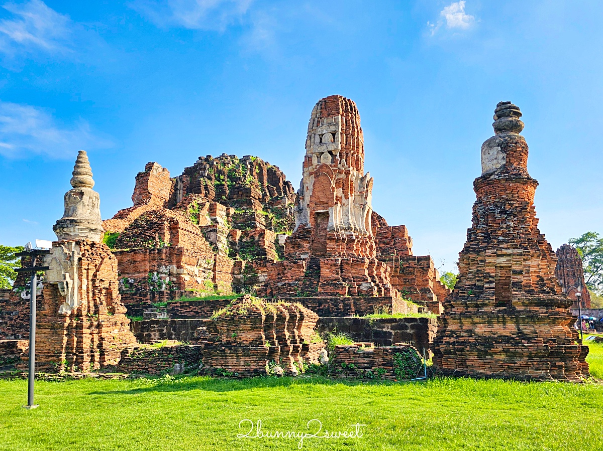 泰國大城景點「瑪哈泰寺 Wat Mahathat」BLACKPINK Lisa 也來朝聖的「樹中佛像」世界遺產 @兔兒毛毛姊妹花