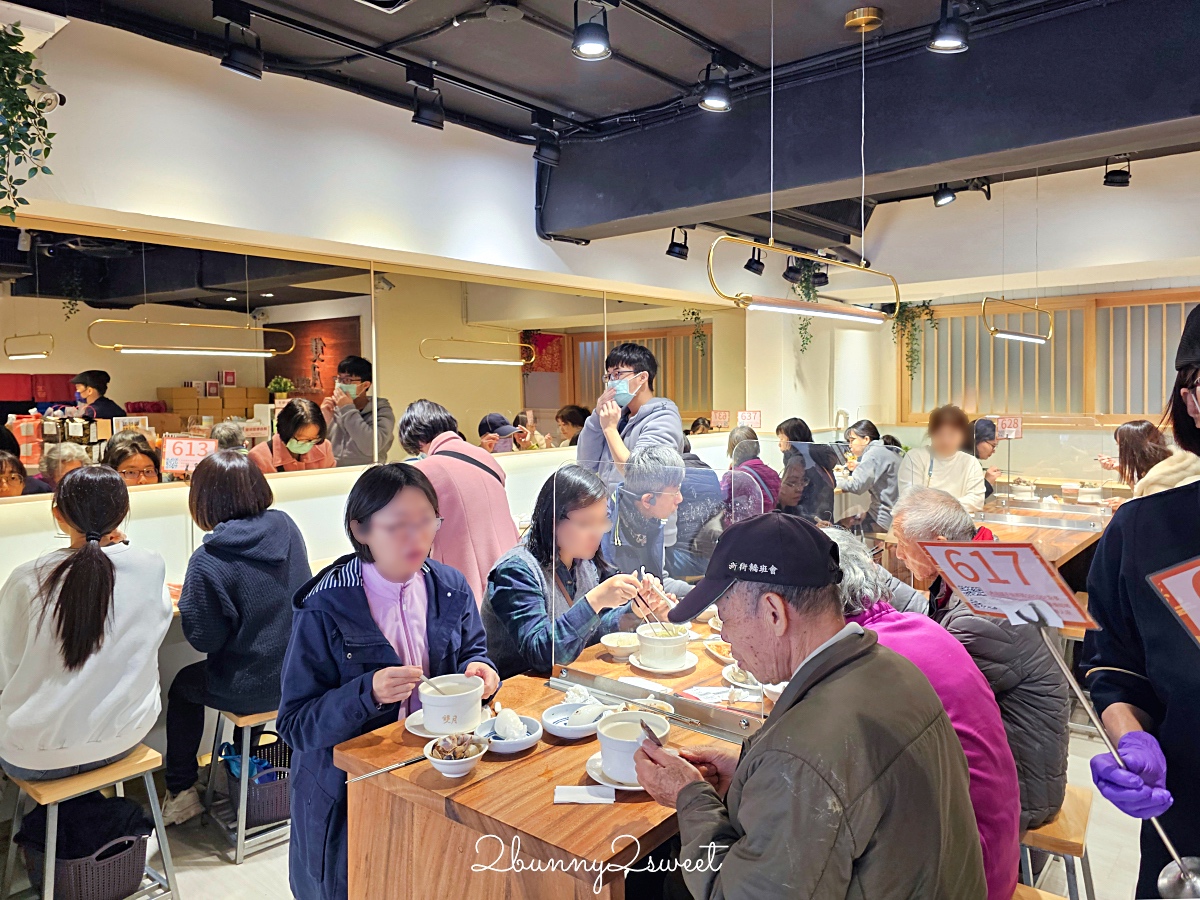 善導寺美食「雙月食品社青島店」華麗回歸，連續千年米其林推薦養生湯品連外國人都愛 @兔兒毛毛姊妹花