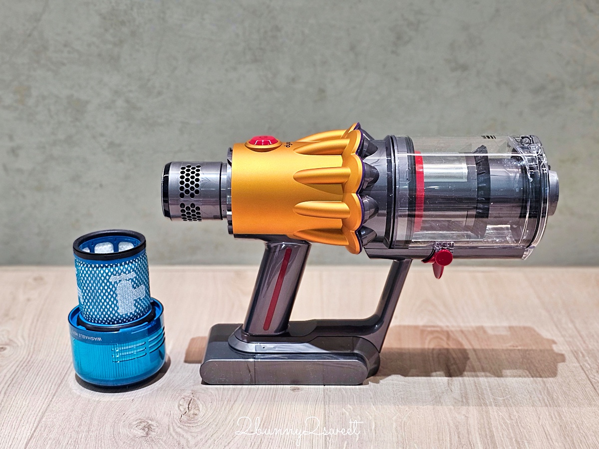 居家清潔家電推薦 Dyson V12s Detect Slim Submarine™ 乾濕全能洗地吸塵器快速清潔地板，Dyson 強效極靜甲醛偵測空氣清淨機給我乾淨好空氣 @兔兒毛毛姊妹花