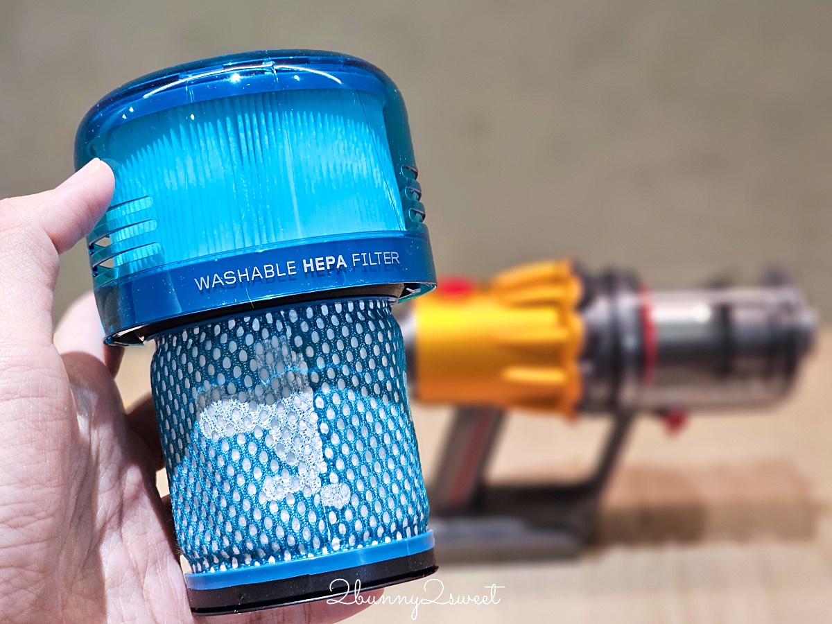 居家清潔家電推薦 Dyson V12s Detect Slim Submarine™ 乾濕全能洗地吸塵器快速清潔地板，Dyson 強效極靜甲醛偵測空氣清淨機給我乾淨好空氣 @兔兒毛毛姊妹花
