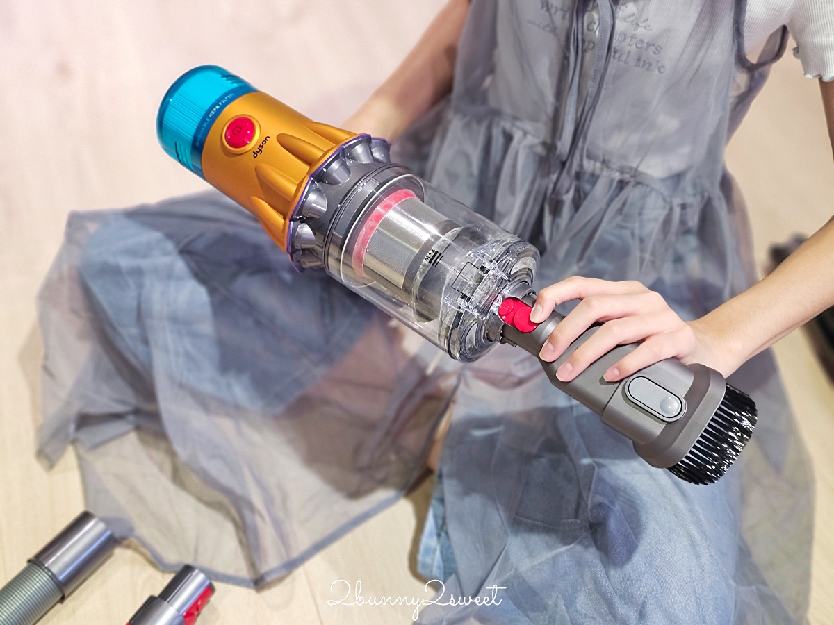 居家清潔家電推薦 Dyson V12s Detect Slim Submarine™ 乾濕全能洗地吸塵器快速清潔地板，Dyson 強效極靜甲醛偵測空氣清淨機給我乾淨好空氣 @兔兒毛毛姊妹花