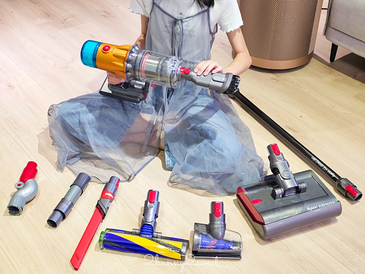 居家清潔家電推薦 Dyson V12s Detect Slim Submarine™ 乾濕全能洗地吸塵器快速清潔地板，Dyson 強效極靜甲醛偵測空氣清淨機給我乾淨好空氣 @兔兒毛毛姊妹花