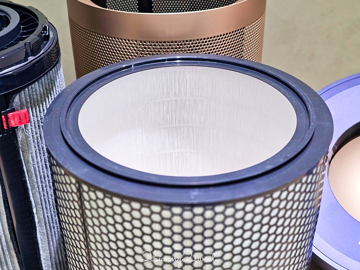 居家清潔家電推薦 Dyson V12s Detect Slim Submarine™ 乾濕全能洗地吸塵器快速清潔地板，Dyson 強效極靜甲醛偵測空氣清淨機給我乾淨好空氣 @兔兒毛毛姊妹花