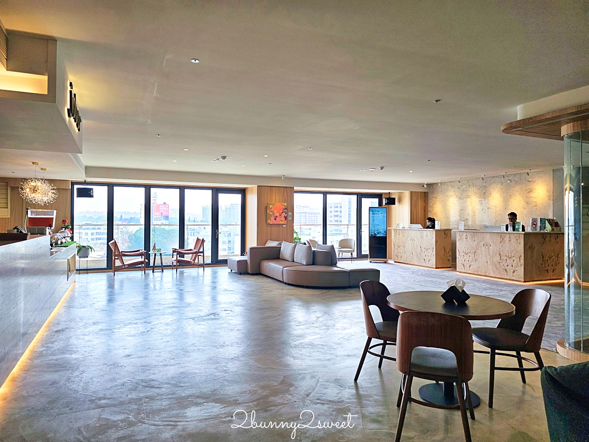 台南住宿「宅夏都」赤崁樓附近北歐質感飯店，房間寬敞附膠囊咖啡機、Dyson吹風機 @兔兒毛毛姊妹花