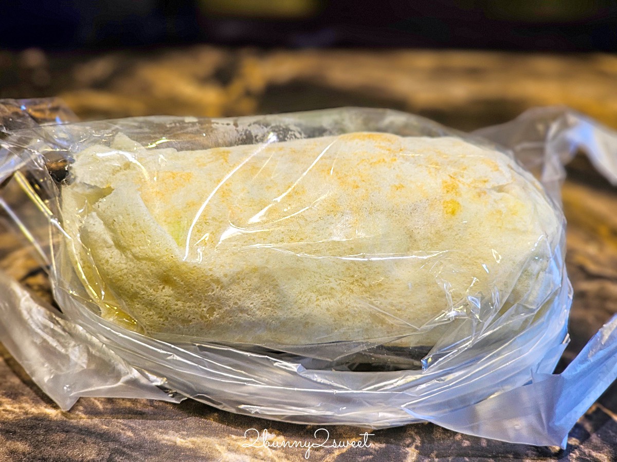 台南美食「金得春捲」國華街永樂市場必吃現包潤餅捲，9種配料好澎湃，8種甜度任選 @兔兒毛毛姊妹花