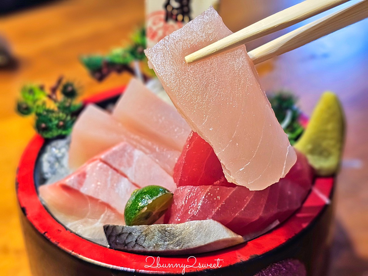 鶯歌美食「八條壽司鶯歌店」三鶯地區超人氣平價日式料理店，連平日中午都排隊 @兔兒毛毛姊妹花