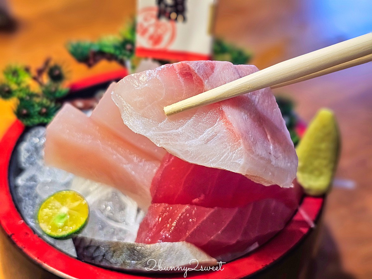 鶯歌美食「八條壽司鶯歌店」三鶯地區超人氣平價日式料理店，連平日中午都排隊 @兔兒毛毛姊妹花