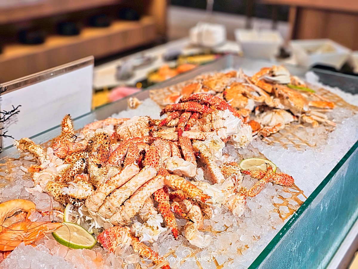 台北吃到飽「台北國泰萬怡酒店MJ Kitchen自助餐廳」免千元 buffet 無限吃生食級天使紅蝦、雪蟹 @兔兒毛毛姊妹花
