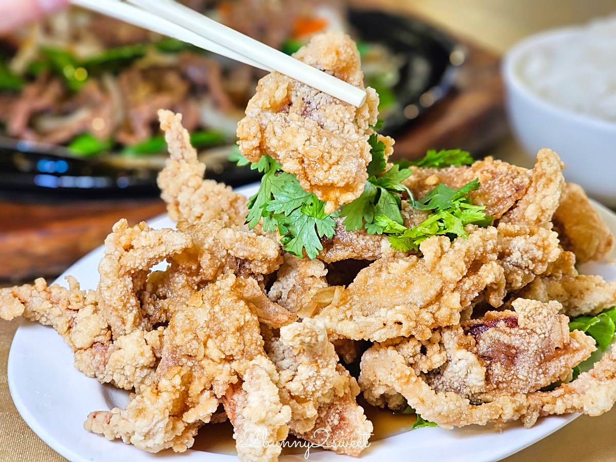 【南京三民美食】品冠客家小館：台北松山老字號客家菜，熱炒合菜經典不敗，便當也厲害 @兔兒毛毛姊妹花