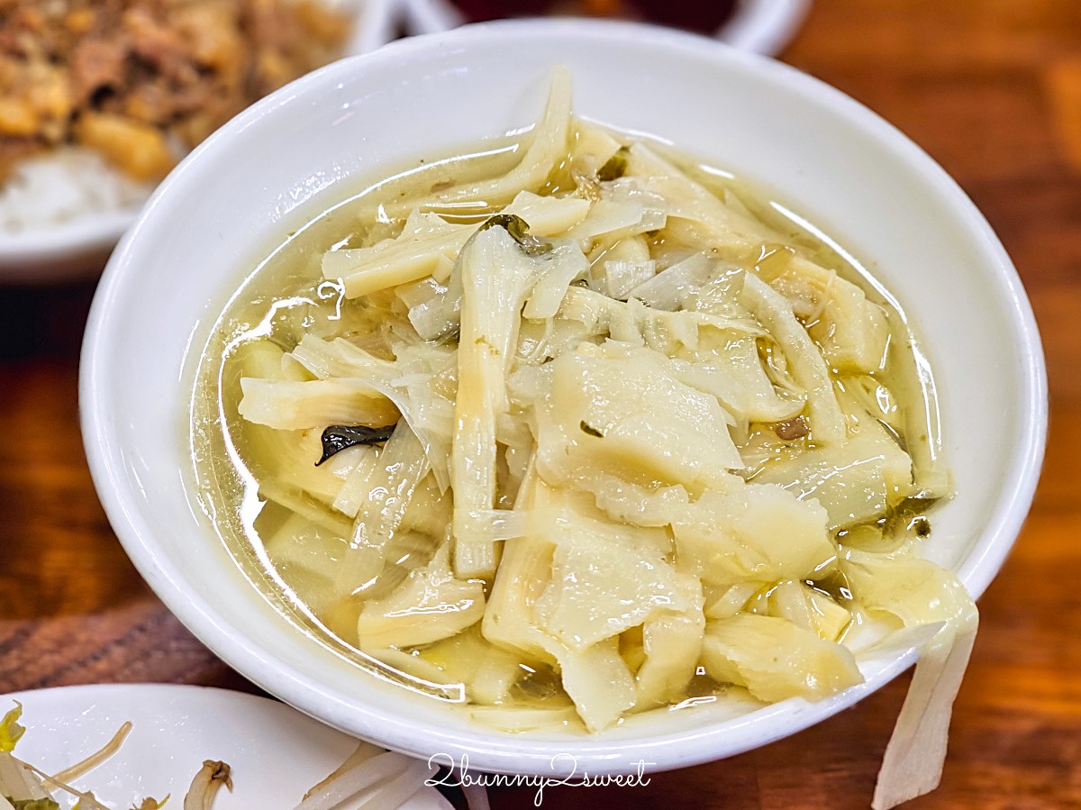 宜蘭礁溪美食【陳旺記鴨片飯】一開門就排隊的宜蘭鴨肉飯創始店，銅板價美食CP值超高 @兔兒毛毛姊妹花