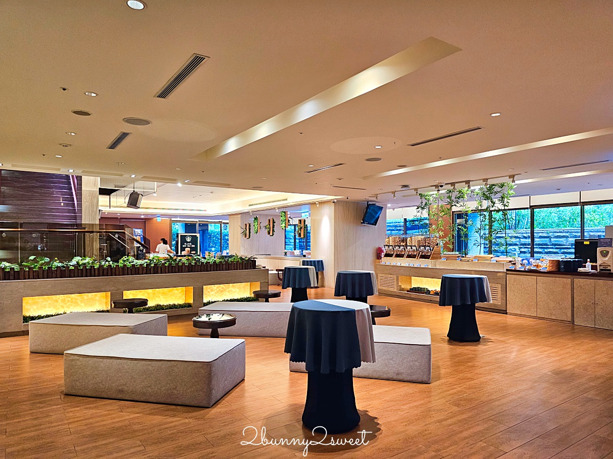 礁溪長榮【鳳凰飴號】全新Lounge～星巴克無限暢飲，免費午茶、點心、Happy Hour @兔兒毛毛姊妹花