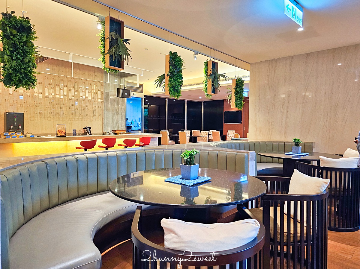 礁溪長榮【鳳凰飴號】全新Lounge～星巴克無限暢飲，免費午茶、點心、Happy Hour @兔兒毛毛姊妹花