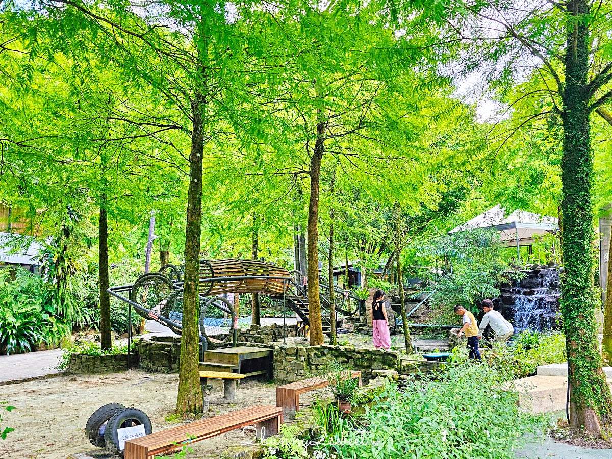 宜蘭景點【鳳梨屋水上莊園】水上鞦韆、湖畔咖啡、鳳梨泳池，也有豪華露營、度假小屋 @兔兒毛毛姊妹花