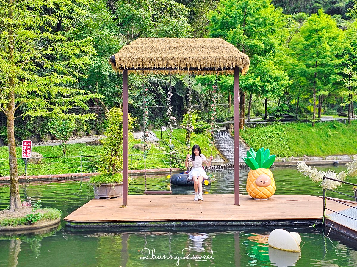 宜蘭景點【鳳梨屋水上莊園】水上鞦韆、湖畔咖啡、鳳梨泳池，也有豪華露營、度假小屋 @兔兒毛毛姊妹花