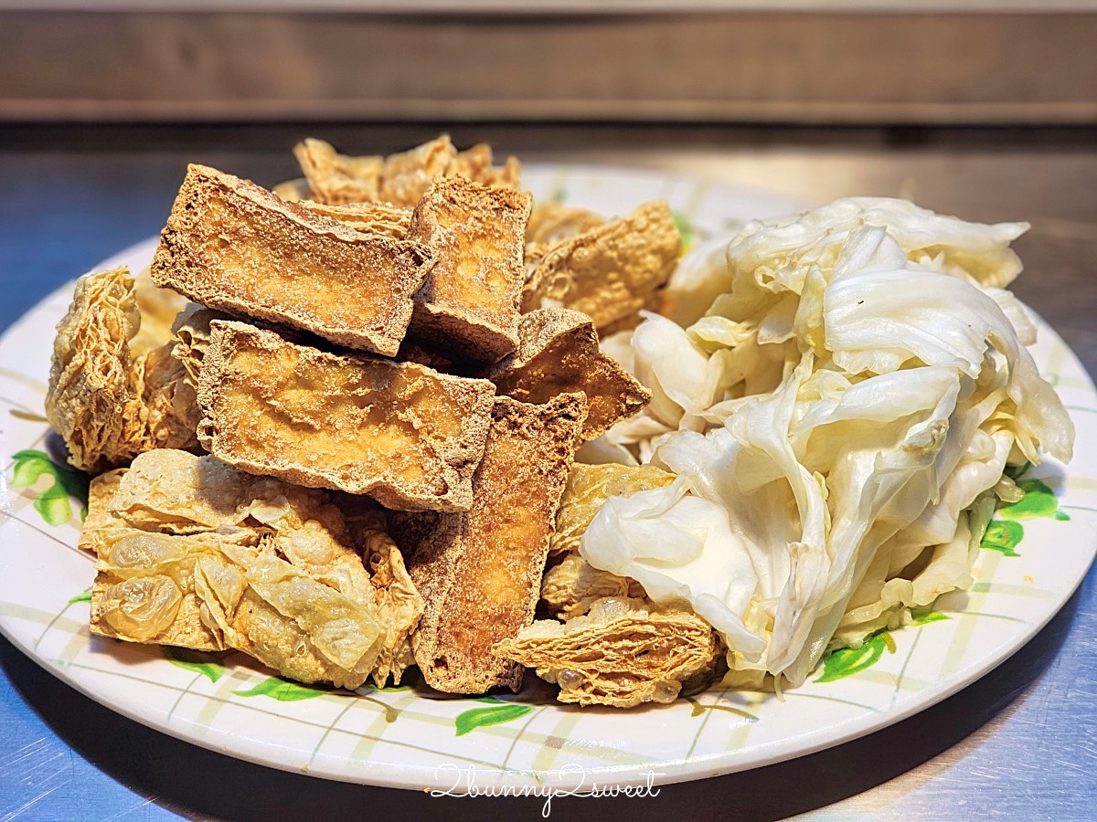 高雄六合夜市必吃美食TOP12推薦～熱門排隊攤位、老字號店家、明星家開的店通通吃起來 @兔兒毛毛姊妹花