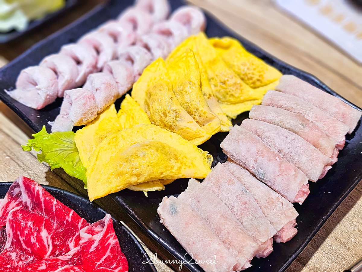 高雄美食【汕頭泉成火鍋專賣中山總店】美麗島站必吃高雄沙茶火鍋創始老店，韓星也來吃 @兔兒毛毛姊妹花