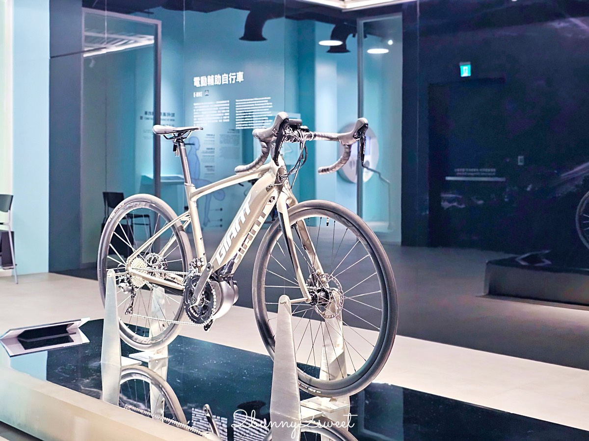 台中景點【自行車文化探索館】捷安特腳踏車博物館 VR 互動體驗好玩又長知識|台中雨天景點 @兔兒毛毛姊妹花