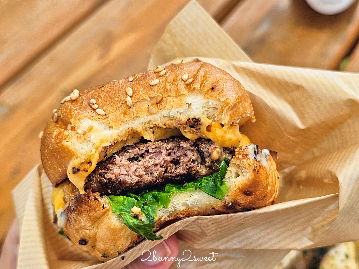 鳥取美食【おやつとバーガーのお店 Graine】柯南小鎮北榮町新開幕鳥取和牛漢堡網美餐廳 @兔兒毛毛姊妹花