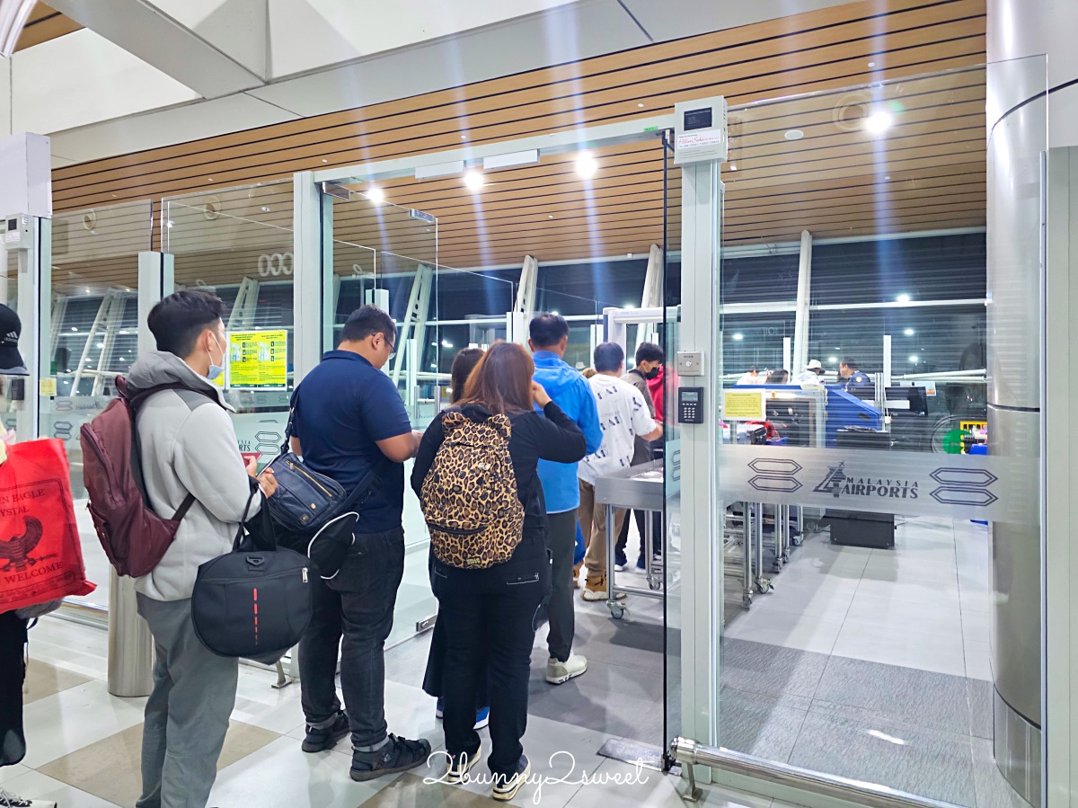 【亞庇機場攻略】馬來西亞沙巴機場 BKI 直飛班機、餐廳美食、免稅店購物、機場交通攻略 @兔兒毛毛姊妹花