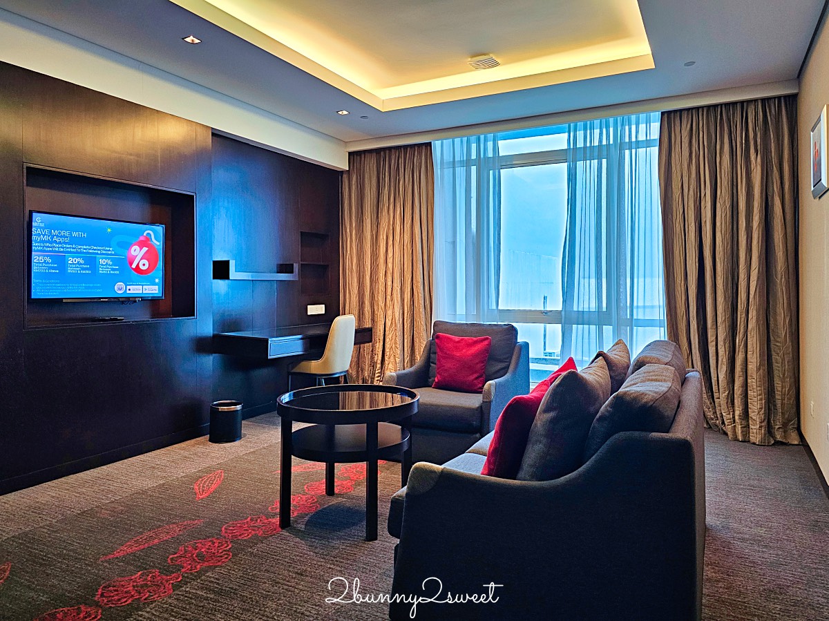 沙巴住宿【Grandis Hotels and Resorts 閣藍帝酒店】百貨共構、免稅店旁～地理位置超棒海景飯店 @兔兒毛毛姊妹花