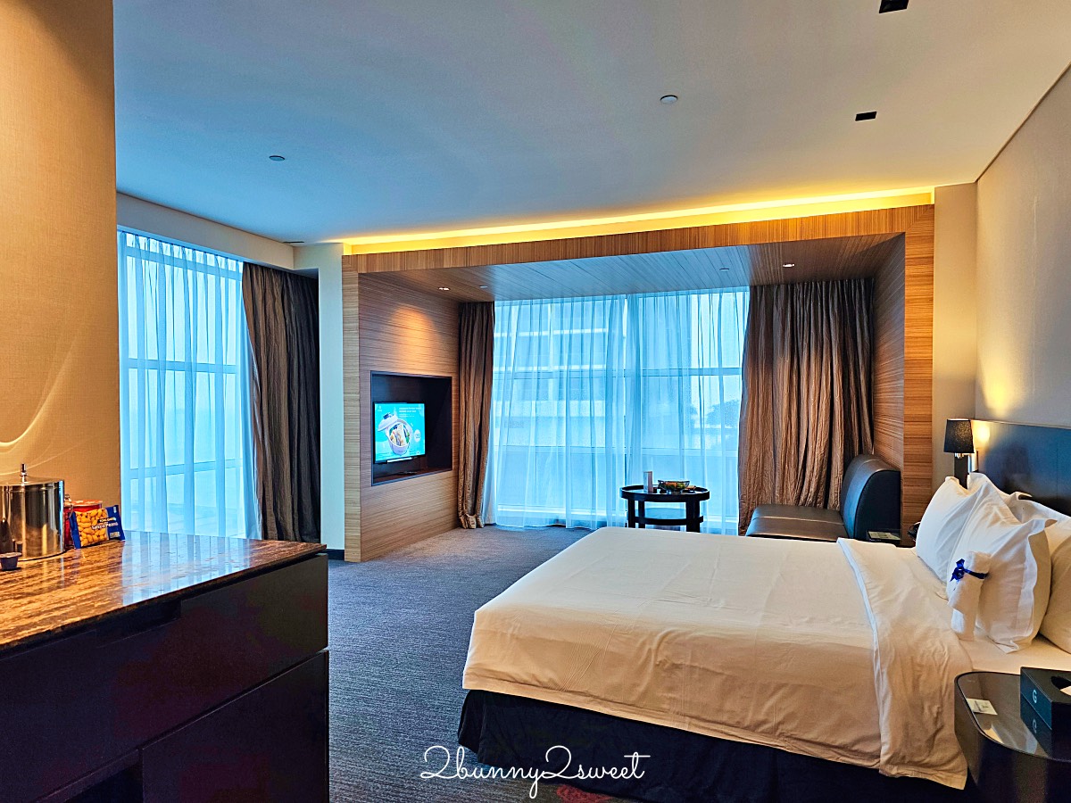 沙巴住宿【Grandis Hotels and Resorts 閣藍帝酒店】百貨共構、免稅店旁～地理位置超棒海景飯店 @兔兒毛毛姊妹花