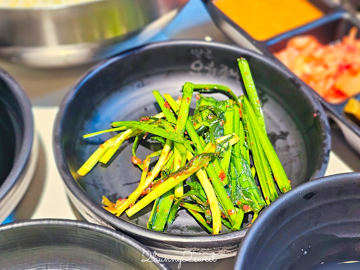 【首爾美食推薦】滿足五香豬腳 (東大門店)：在地人也狂推的深夜美食！招牌必吃這樣點 @兔兒毛毛姊妹花