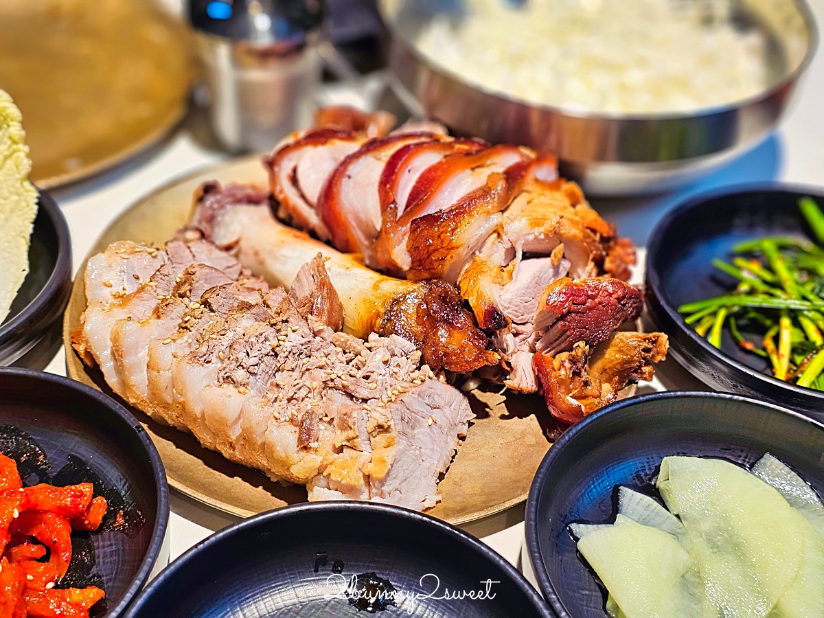 【首爾美食推薦】滿足五香豬腳 (東大門店)：在地人也狂推的深夜美食！招牌必吃這樣點 @兔兒毛毛姊妹花