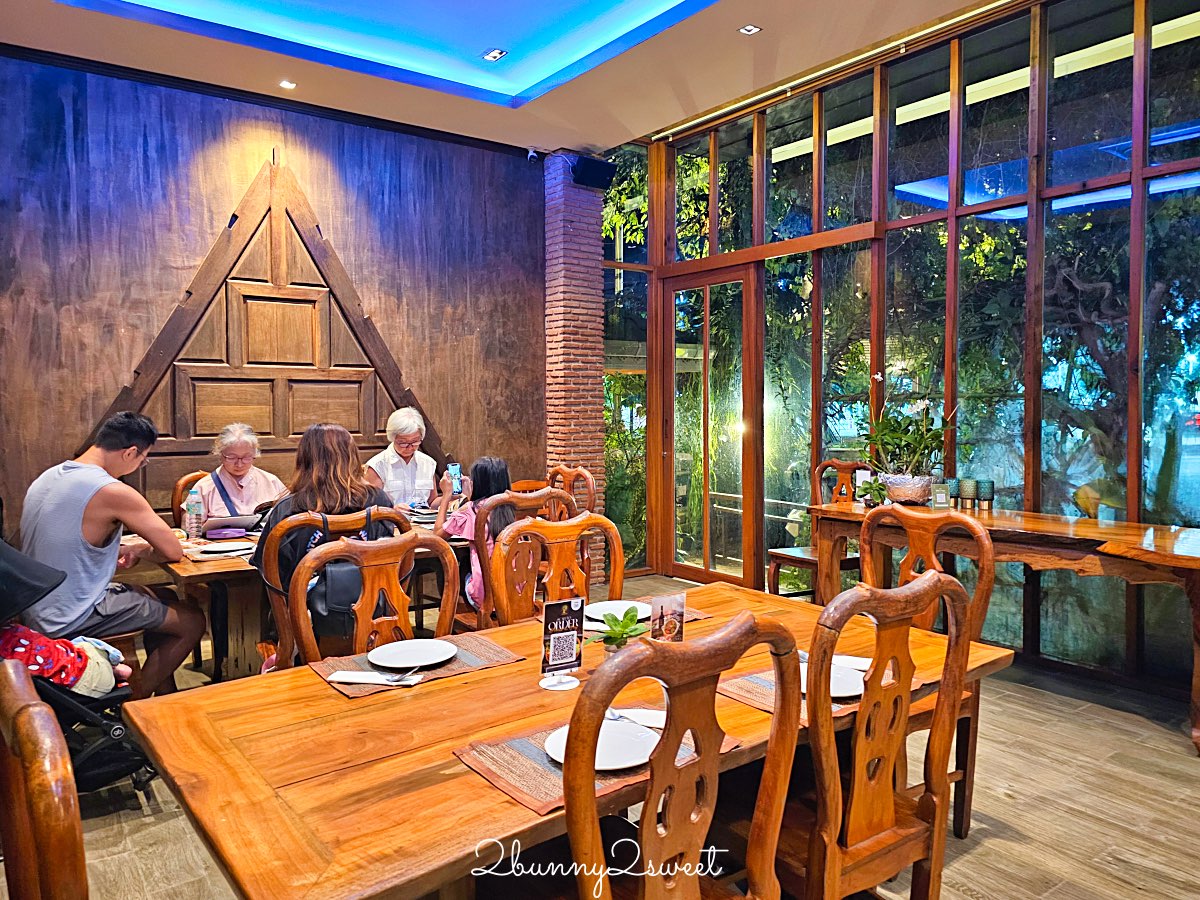 普吉島美食推薦｜Natural Restaurant Airport：普吉機場旁森林系泰南菜料理餐廳 @兔兒毛毛姊妹花