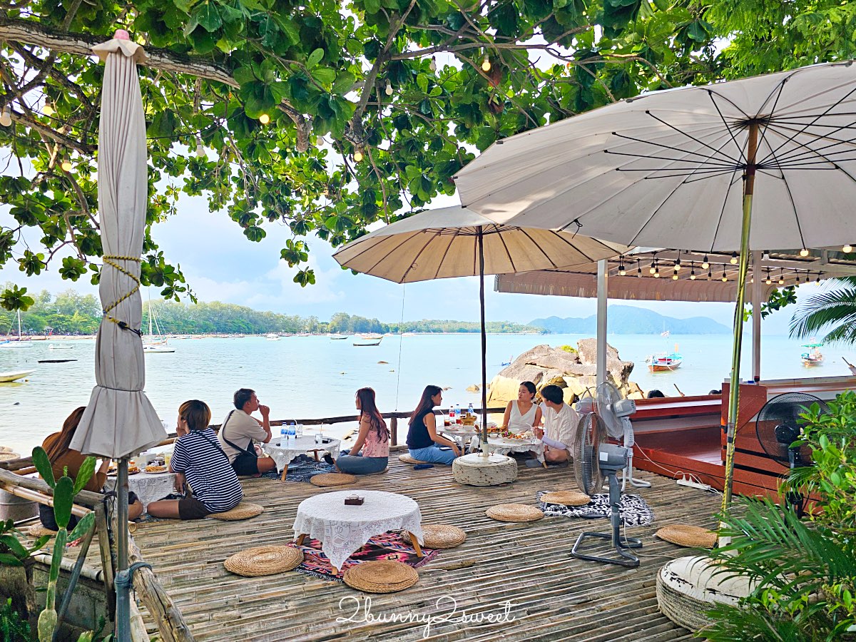 普吉島海景咖啡推薦｜Coming Home Cafe &#038; Seaside：沙灘鞦韆＋竹編露台超chill美拍空間 @兔兒毛毛姊妹花