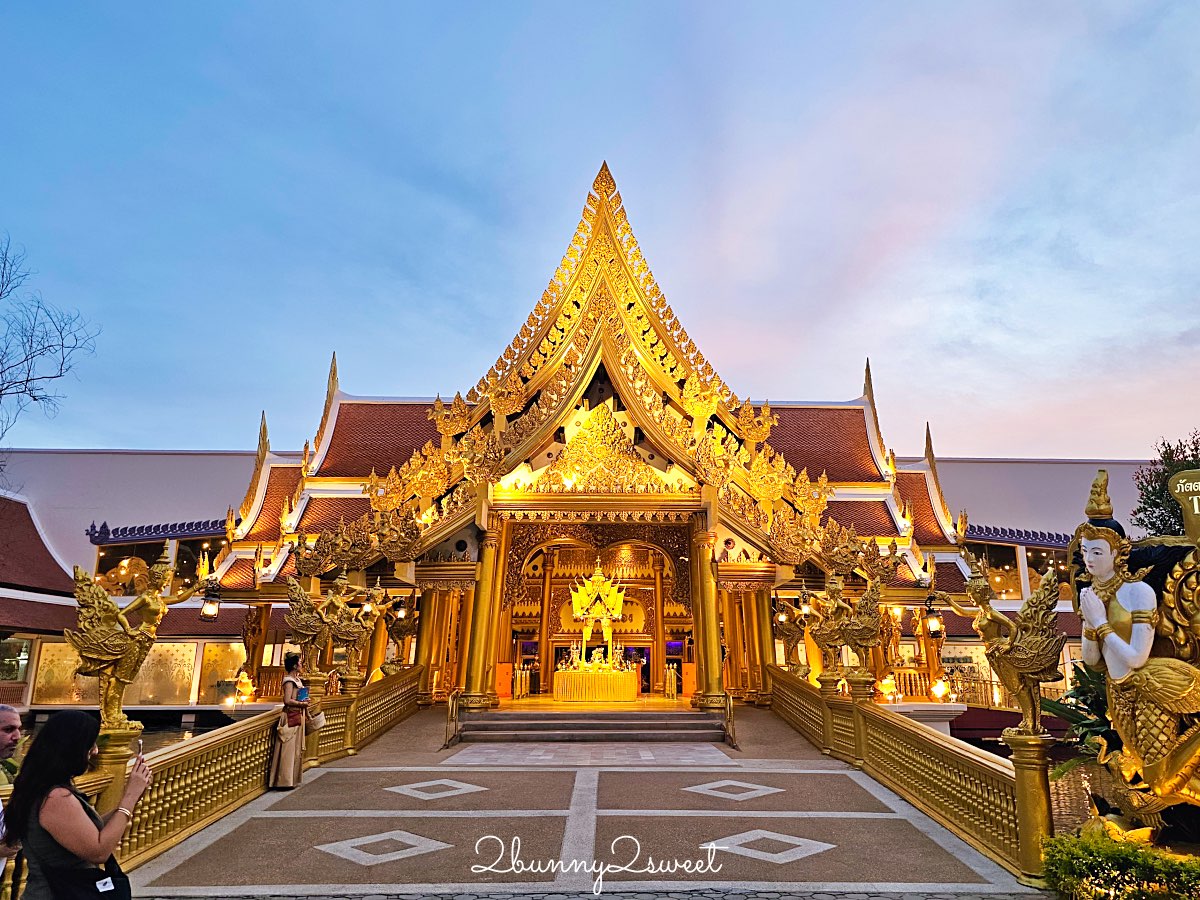 普吉島景點推薦｜Phuket FantaSea 普吉幻多奇：看秀吃Buffet、拍泰服、抱老虎的夜間樂園 @兔兒毛毛姊妹花