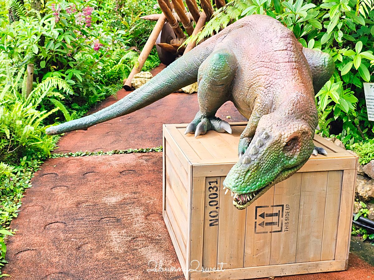 沖繩名護【DINO恐龍公園】完整攻略：交通、門票、園區介紹與旅遊心得 @兔兒毛毛姊妹花