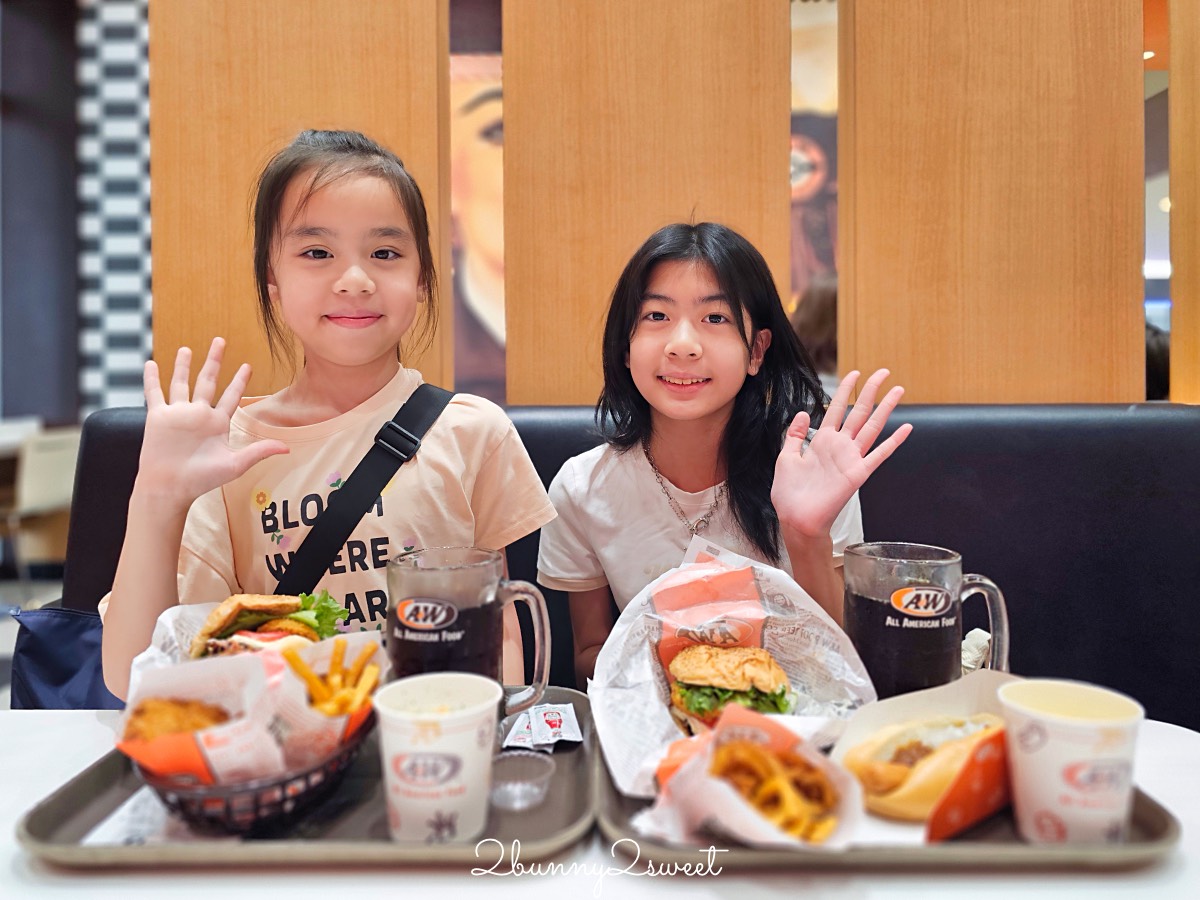 沖繩必吃【A&W】沖繩限定速食品牌，人氣NO.1漢堡、螺旋薯條、沙士必點攻略 @兔兒毛毛姊妹花