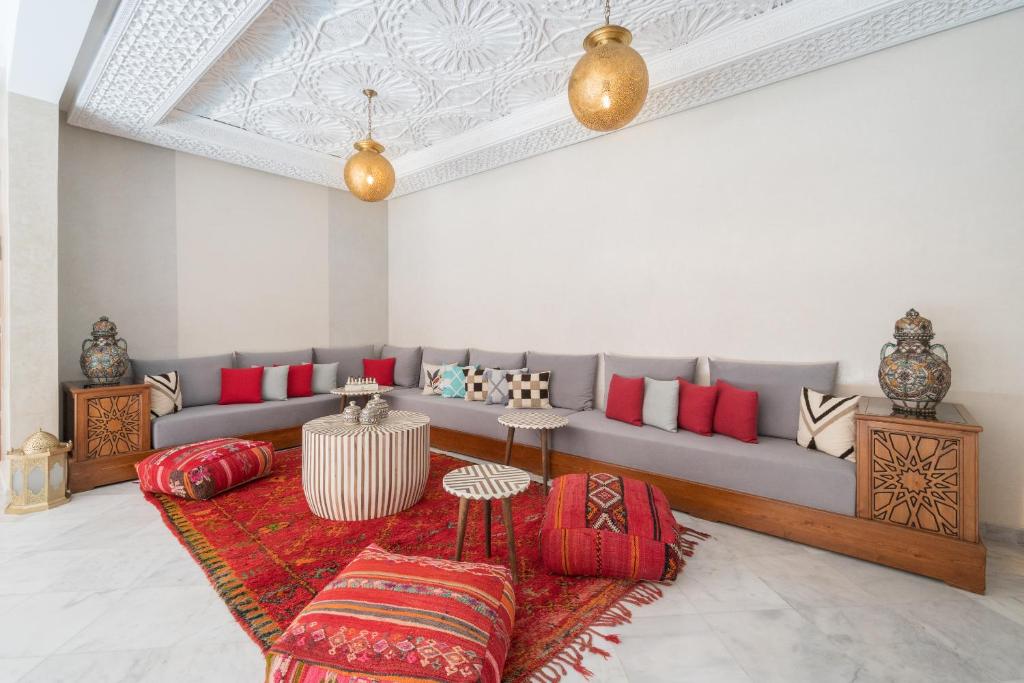 摩洛哥住宿【Riad Atlas Palace & Spa】馬拉喀什老城中心的摩洛哥庭院式旅宿奢華體驗 @兔兒毛毛姊妹花