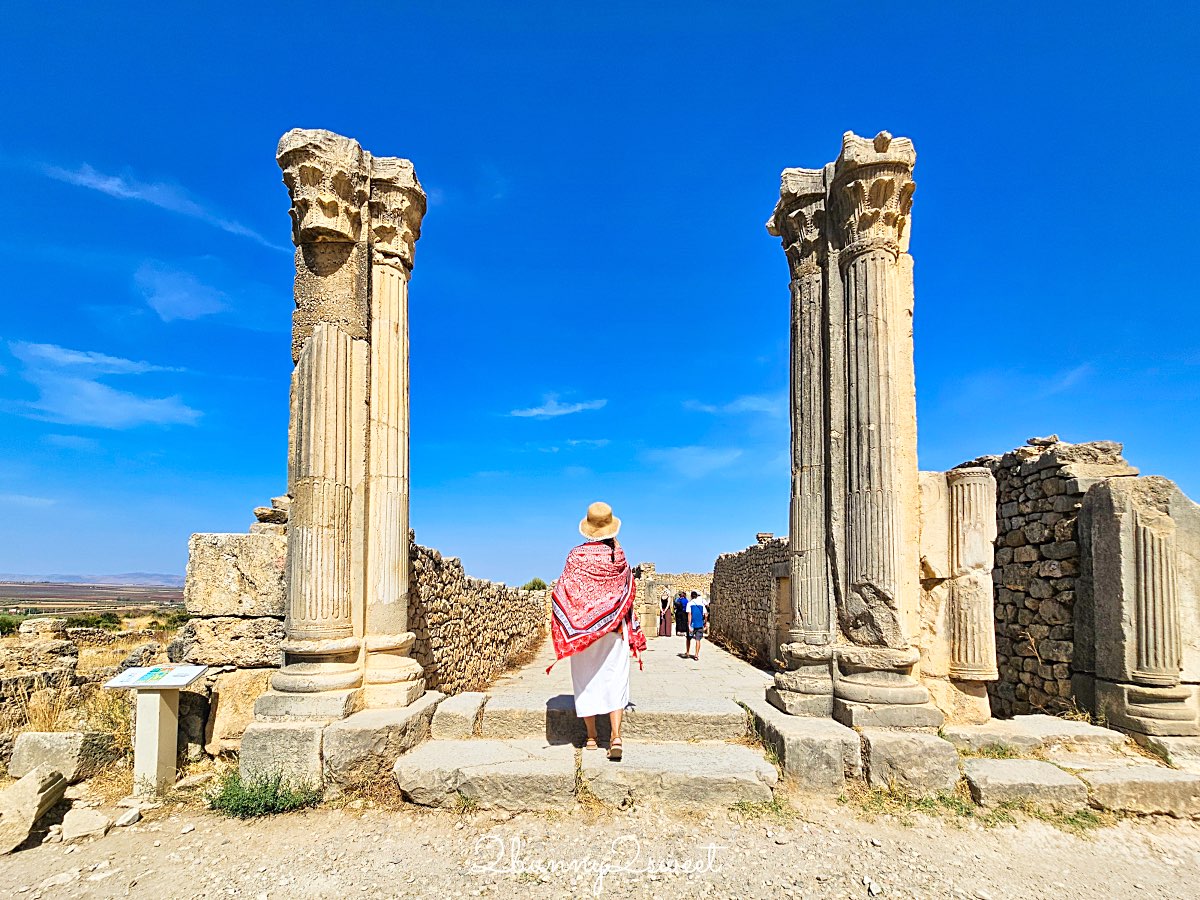 摩洛哥【瓦魯比利斯 Volubilis】千年古城奇蹟！世界遺產羅馬古城遺跡全攻略 @兔兒毛毛姊妹花
