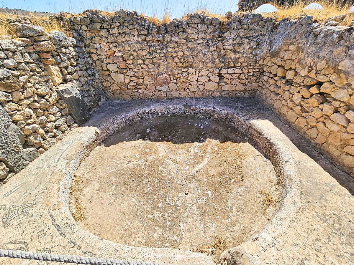 摩洛哥【瓦魯比利斯 Volubilis】千年古城奇蹟！世界遺產羅馬古城遺跡全攻略 @兔兒毛毛姊妹花
