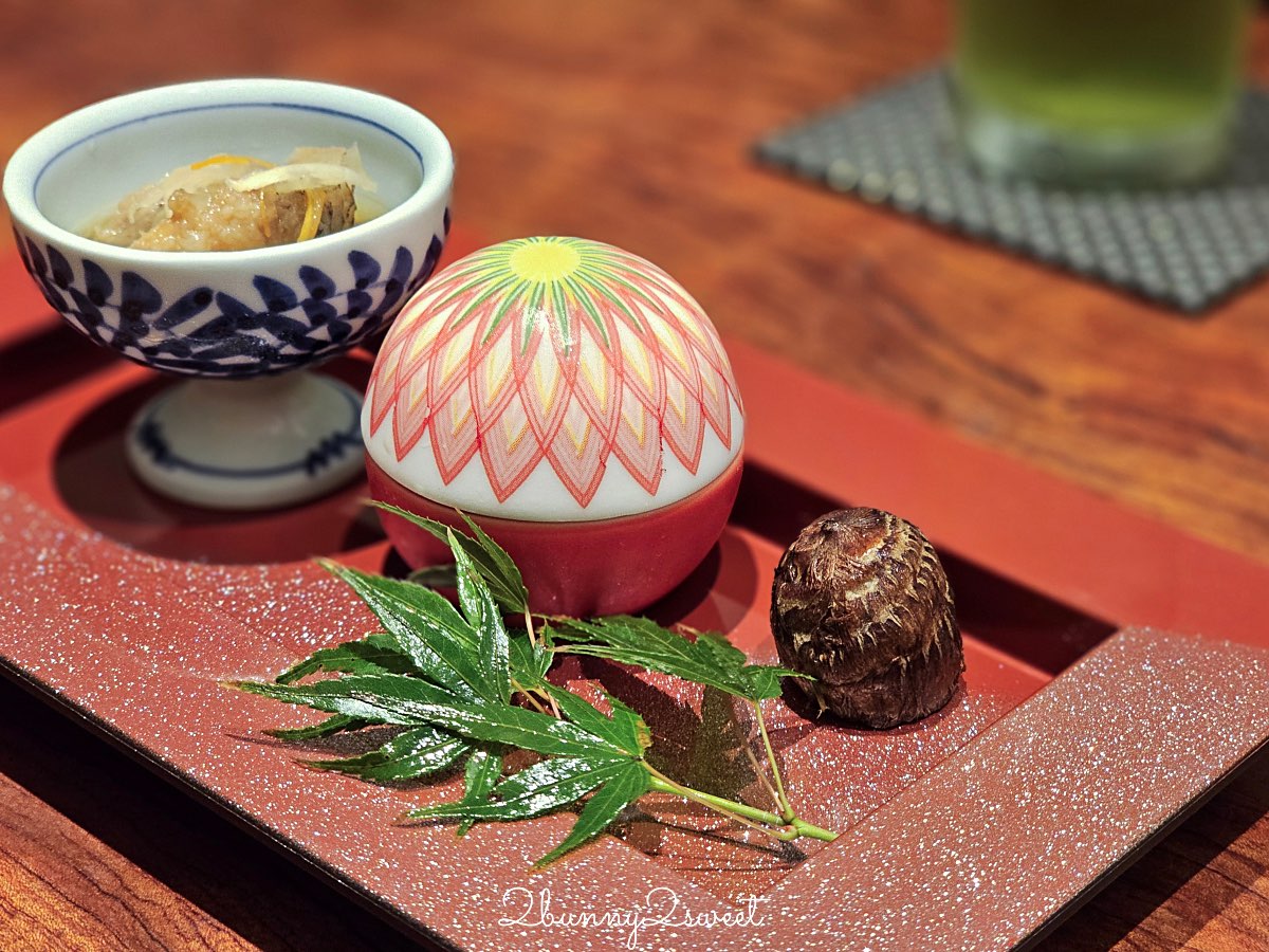 大阪美食【天婦羅天山】法善寺橫丁米其林等級天婦羅：現炸職人秀 &times; 嚴選旬味食材 &times; 二樓清酒吧 AWA 氛圍滿點！ @兔兒毛毛姊妹花