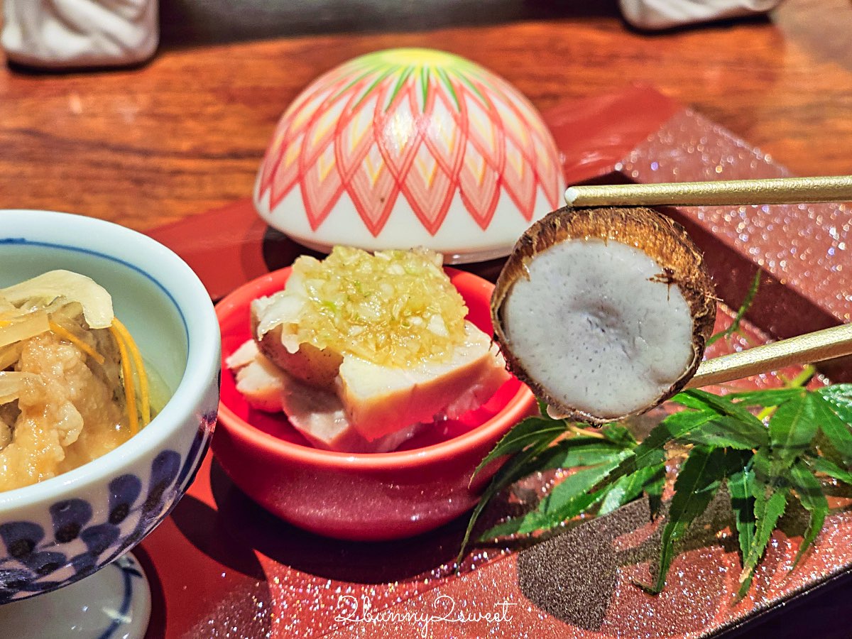 大阪美食【天婦羅天山】法善寺橫丁米其林等級天婦羅：現炸職人秀 &times; 嚴選旬味食材 &times; 二樓清酒吧 AWA 氛圍滿點！ @兔兒毛毛姊妹花
