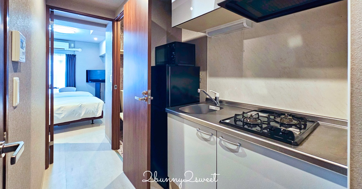 大阪公寓式飯店【道頓堀 Crystal Hotel Ⅲ】附廚房與洗衣機！交通方便、CP值超高的長住旅宿 @兔兒毛毛姊妹花
