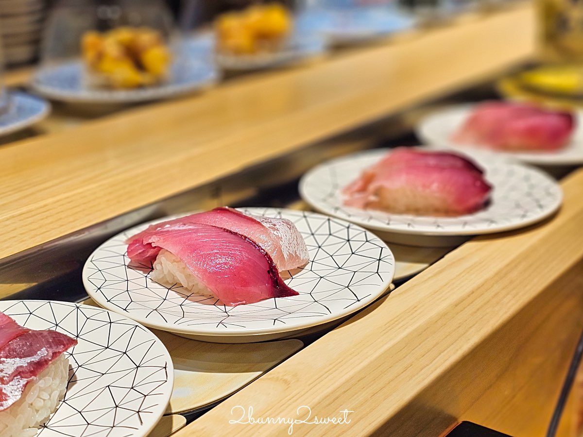 【大起水產迴轉壽司】大阪心齋橋平價壽司！100円起就能吃新鮮魚貨，平板點餐超方便 @兔兒毛毛姊妹花
