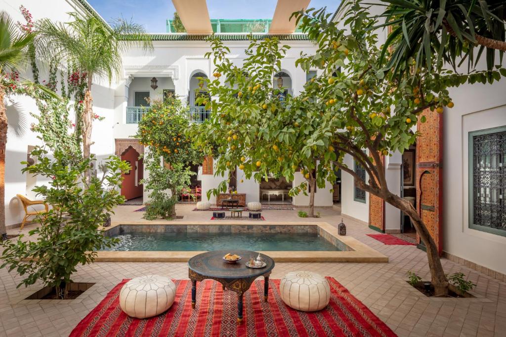 摩洛哥住宿【Riad Les Remparts de La Kasbah】馬拉喀什老城區絕美花園傳統庭院旅館 @兔兒毛毛姊妹花