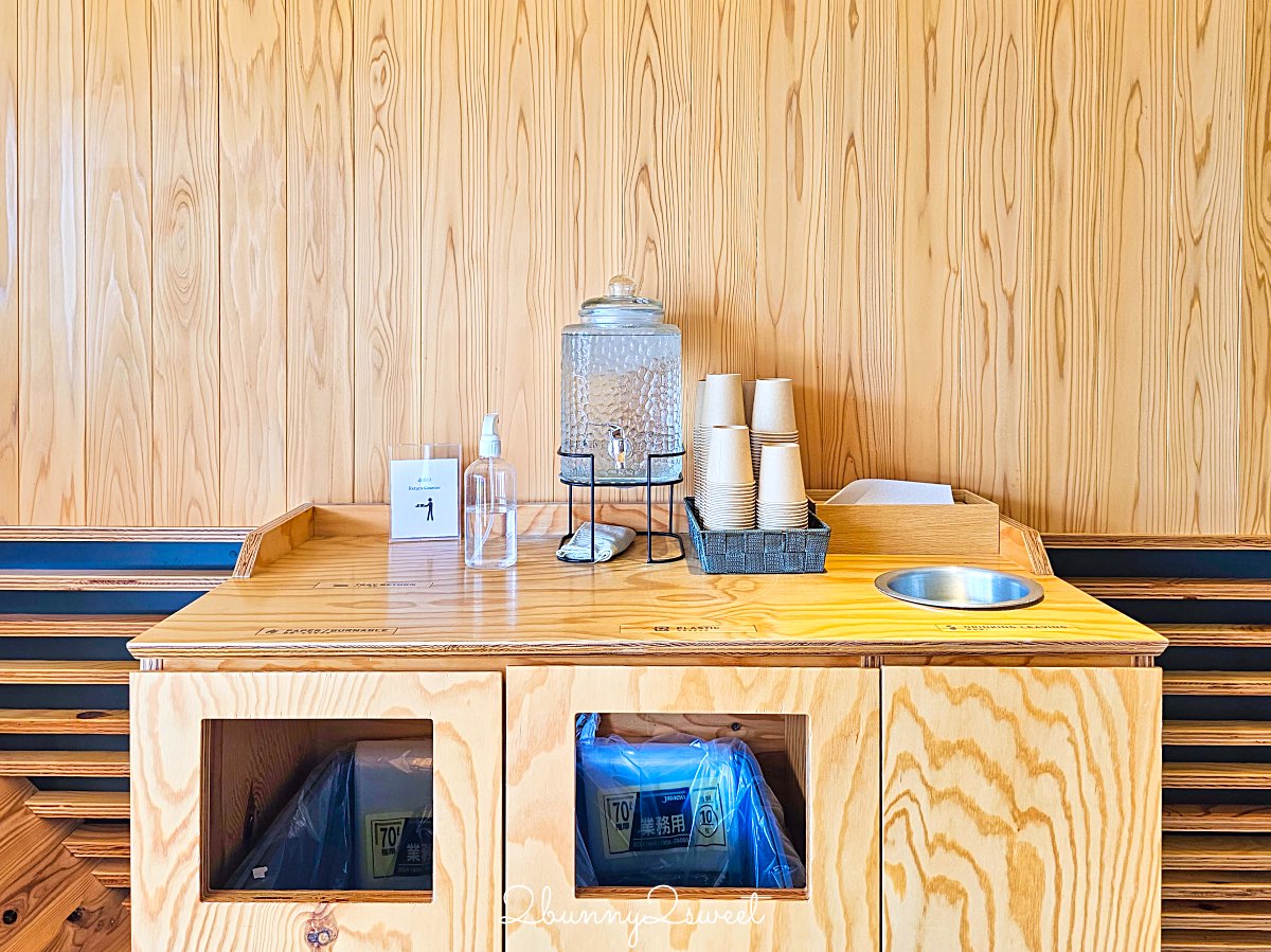 【Takahama Caf&eacute; 高濱咖啡】隈研吾操刀木質系咖啡館！面對鳥取砂丘絕美露台太好拍 @兔兒毛毛姊妹花