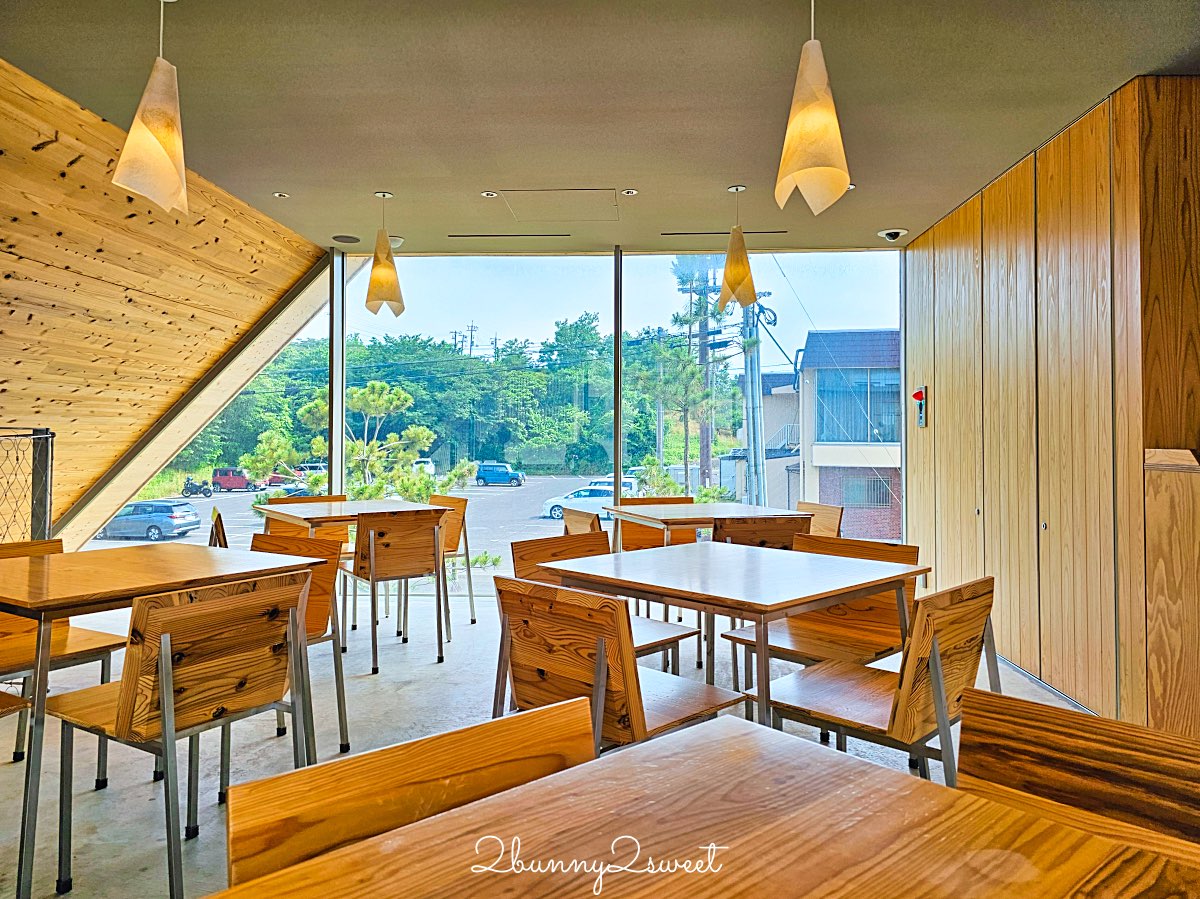 【Takahama Caf&eacute; 高濱咖啡】隈研吾操刀木質系咖啡館！面對鳥取砂丘絕美露台太好拍 @兔兒毛毛姊妹花