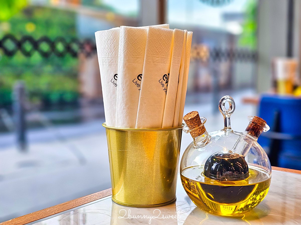 【MOZZA by Cocotte】曼谷 Dusit Central Park 高顏值義式餐廳，美拍環境＋人氣料理一次收集 @兔兒毛毛姊妹花