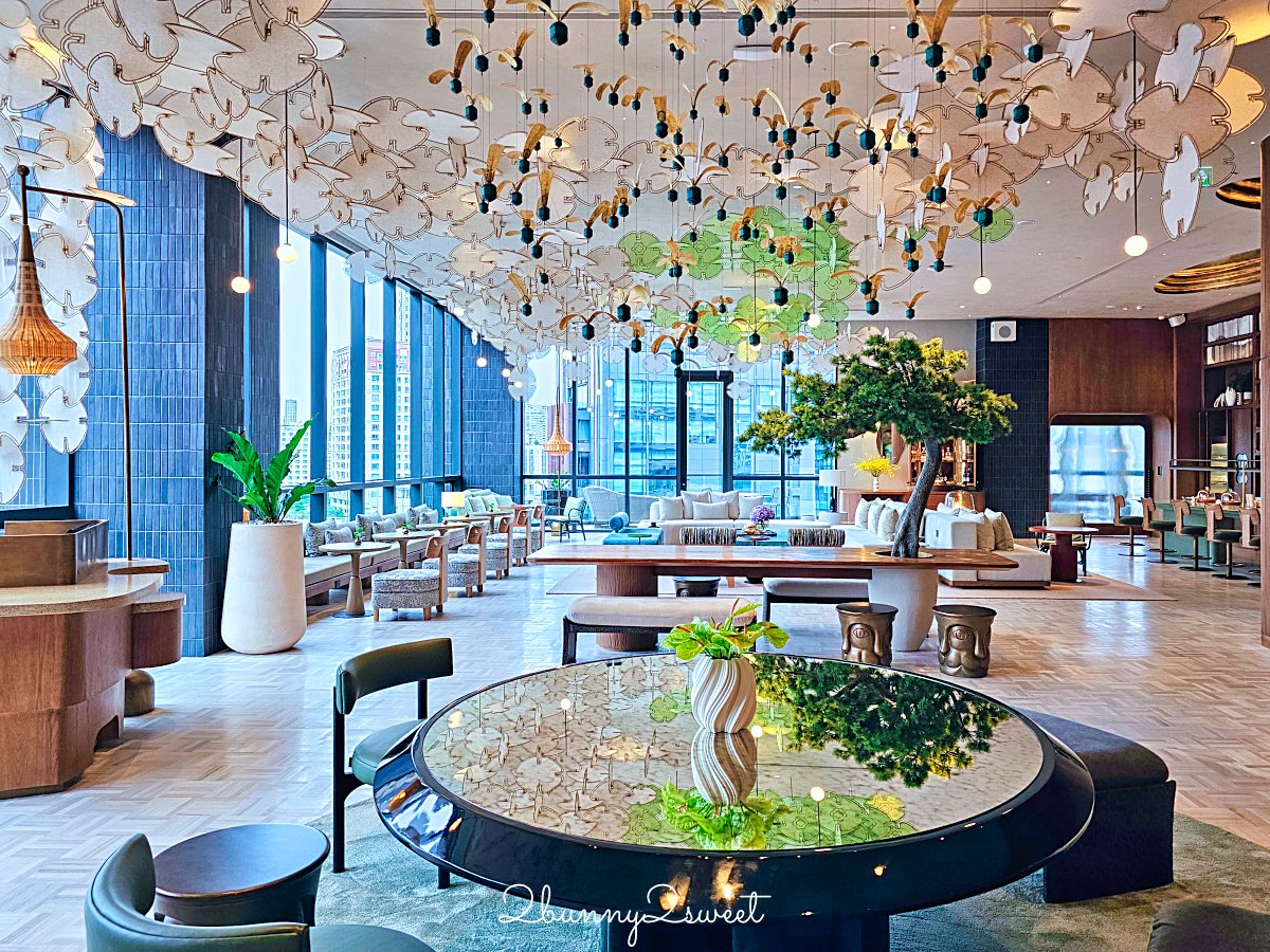 曼谷【KROMO Bangkok Curio Collection by Hilton】粉紅夢幻設計、絕美空中泳池、文青系早餐超驚艷！ @兔兒毛毛姊妹花
