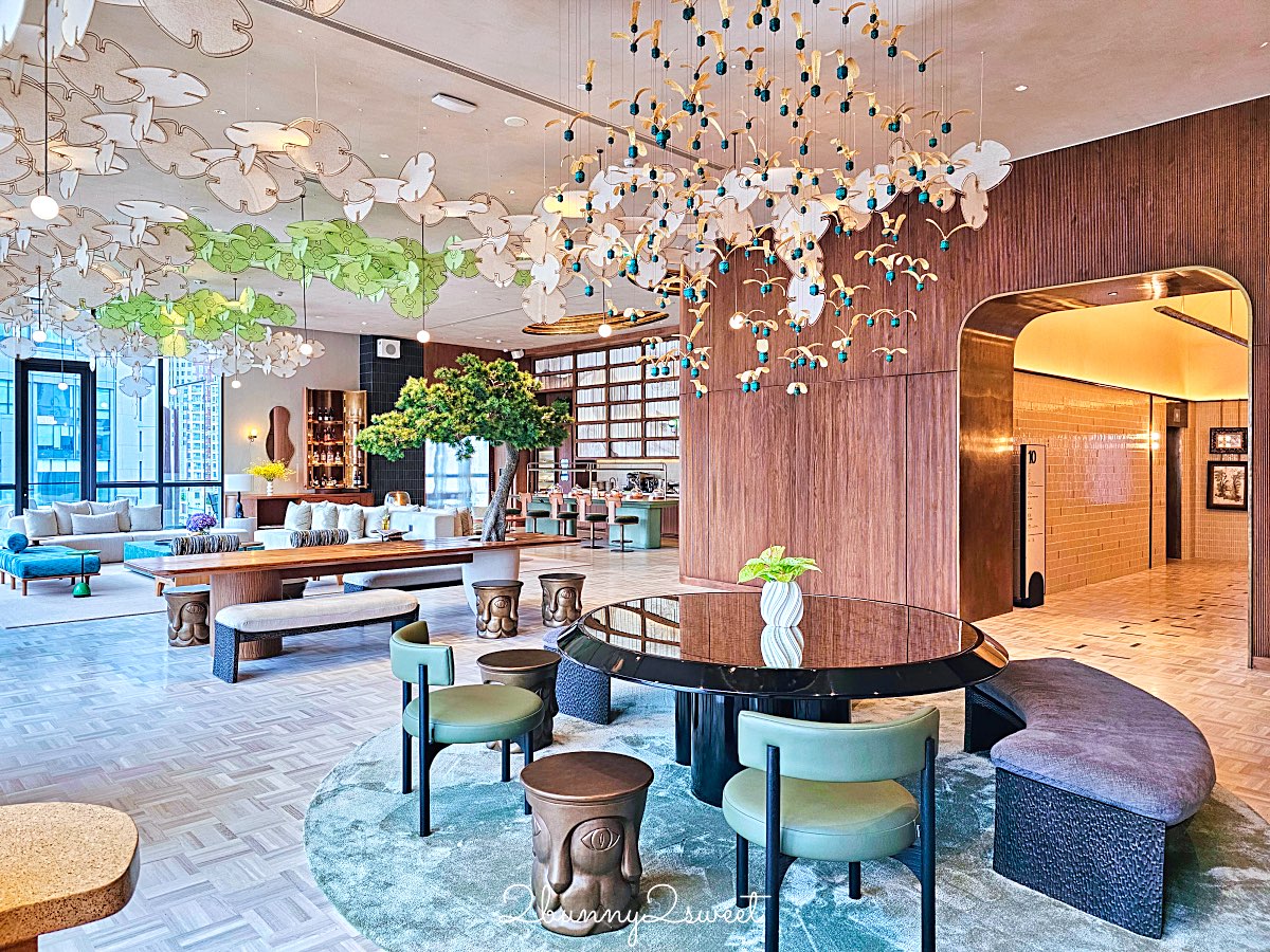 曼谷【KROMO Bangkok Curio Collection by Hilton】粉紅夢幻設計、絕美空中泳池、文青系早餐超驚艷！ @兔兒毛毛姊妹花