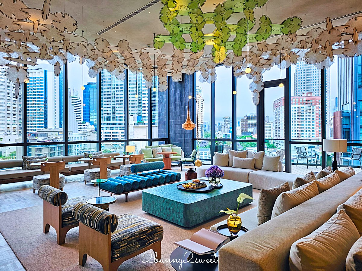 曼谷【KROMO Bangkok Curio Collection by Hilton】粉紅夢幻設計、絕美空中泳池、文青系早餐超驚艷！ @兔兒毛毛姊妹花