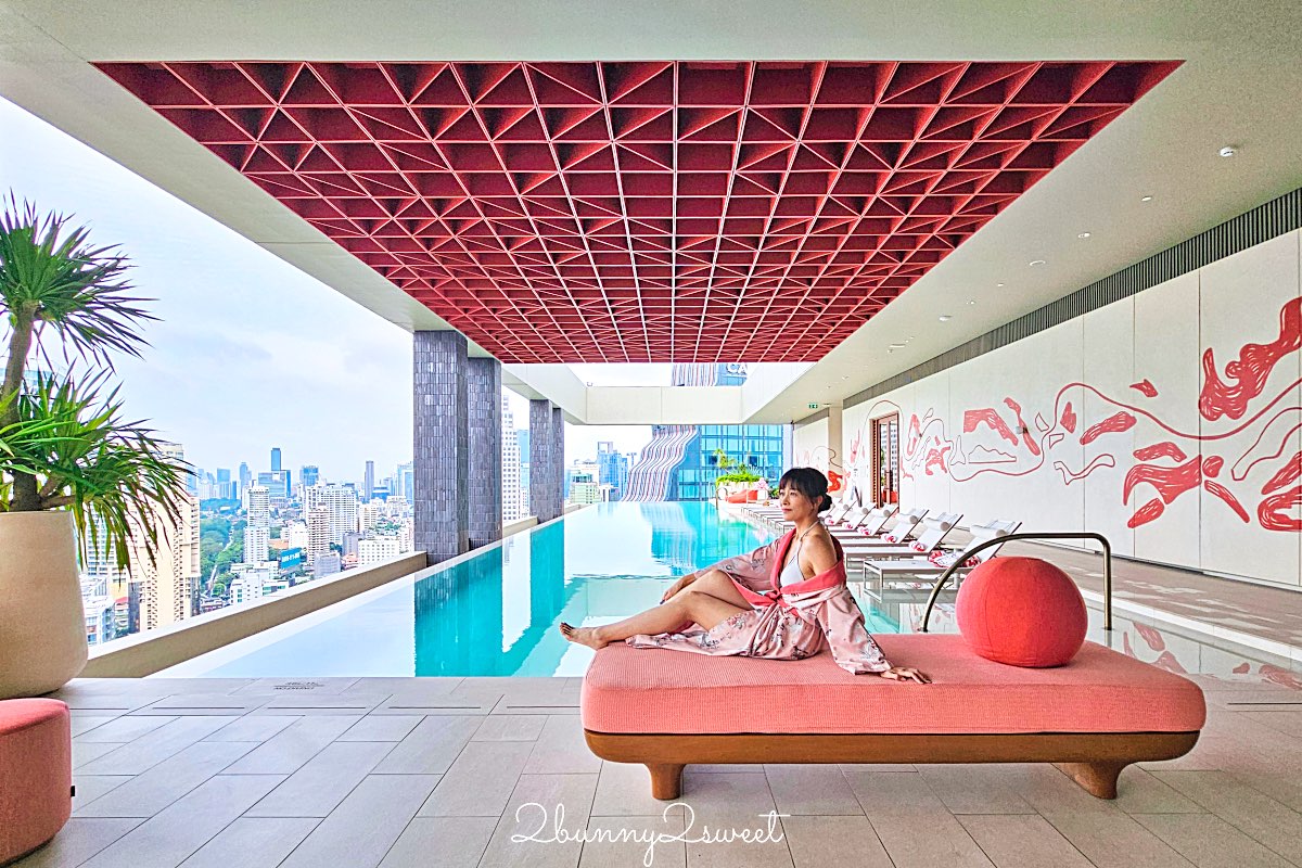 曼谷【KROMO Bangkok Curio Collection by Hilton】粉紅夢幻設計、絕美空中泳池、文青系早餐超驚艷！ @兔兒毛毛姊妹花