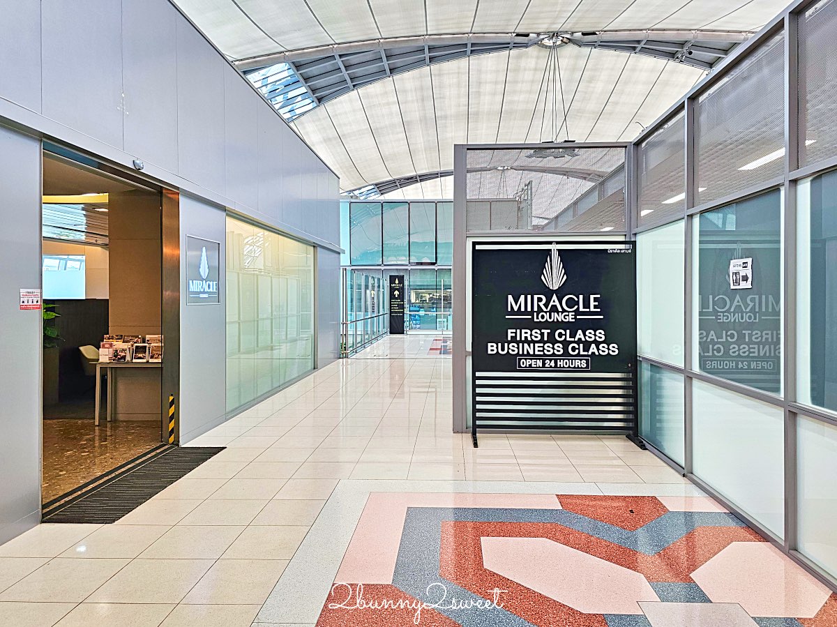 曼谷BKK機場JCB卡免費貴賓室【Miracle First Class Lounge】環境餐點實拍＋使用條件一次看懂 @兔兒毛毛姊妹花